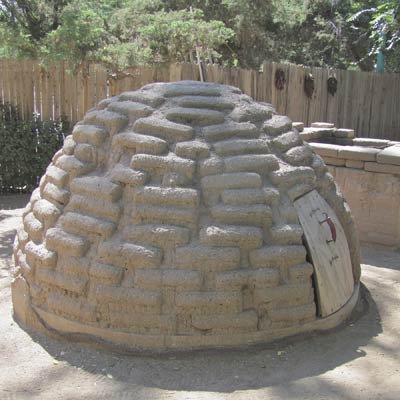 A photo of an adobe orno.