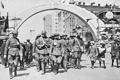 A photo of a World War One Soldiers Victory Parade in Wichita, Kansas.