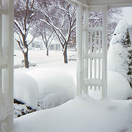 A photographic image of a heavy snowfall.