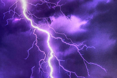 A photographic image of lightning.